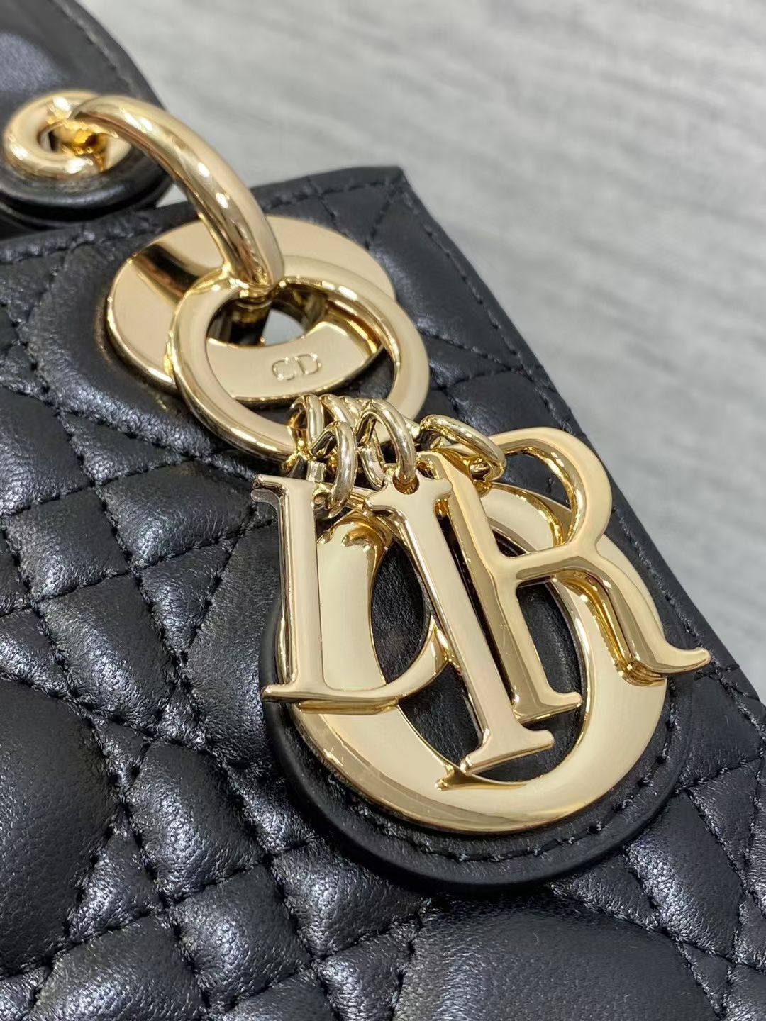 Sac Christian Dior Lady Dior en Vrai Cuir