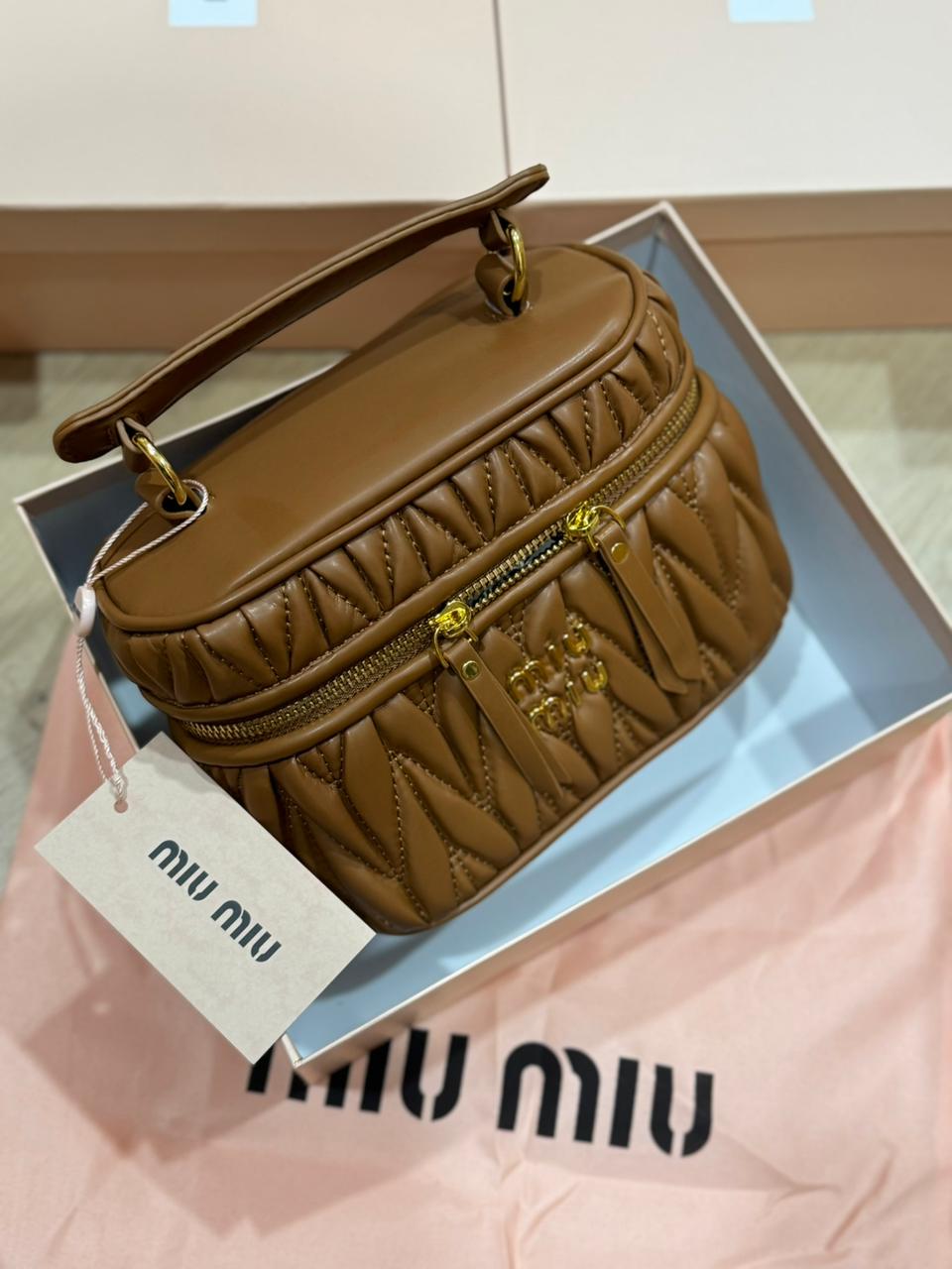 Sac Miu Miu Vanity Kit MM9871