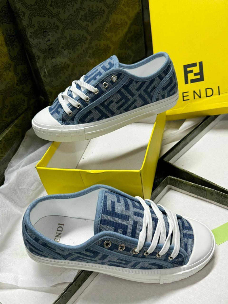 Espadrille Fendi pour Femme