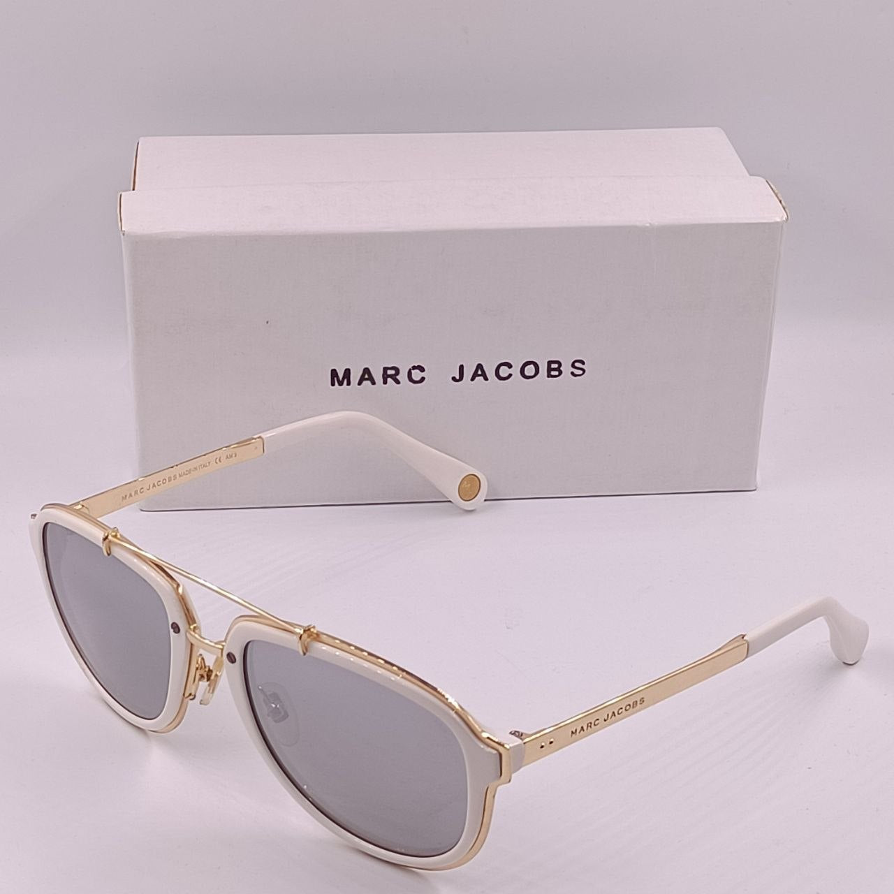 Lunette Solaire Marc Jacobs MJ515S