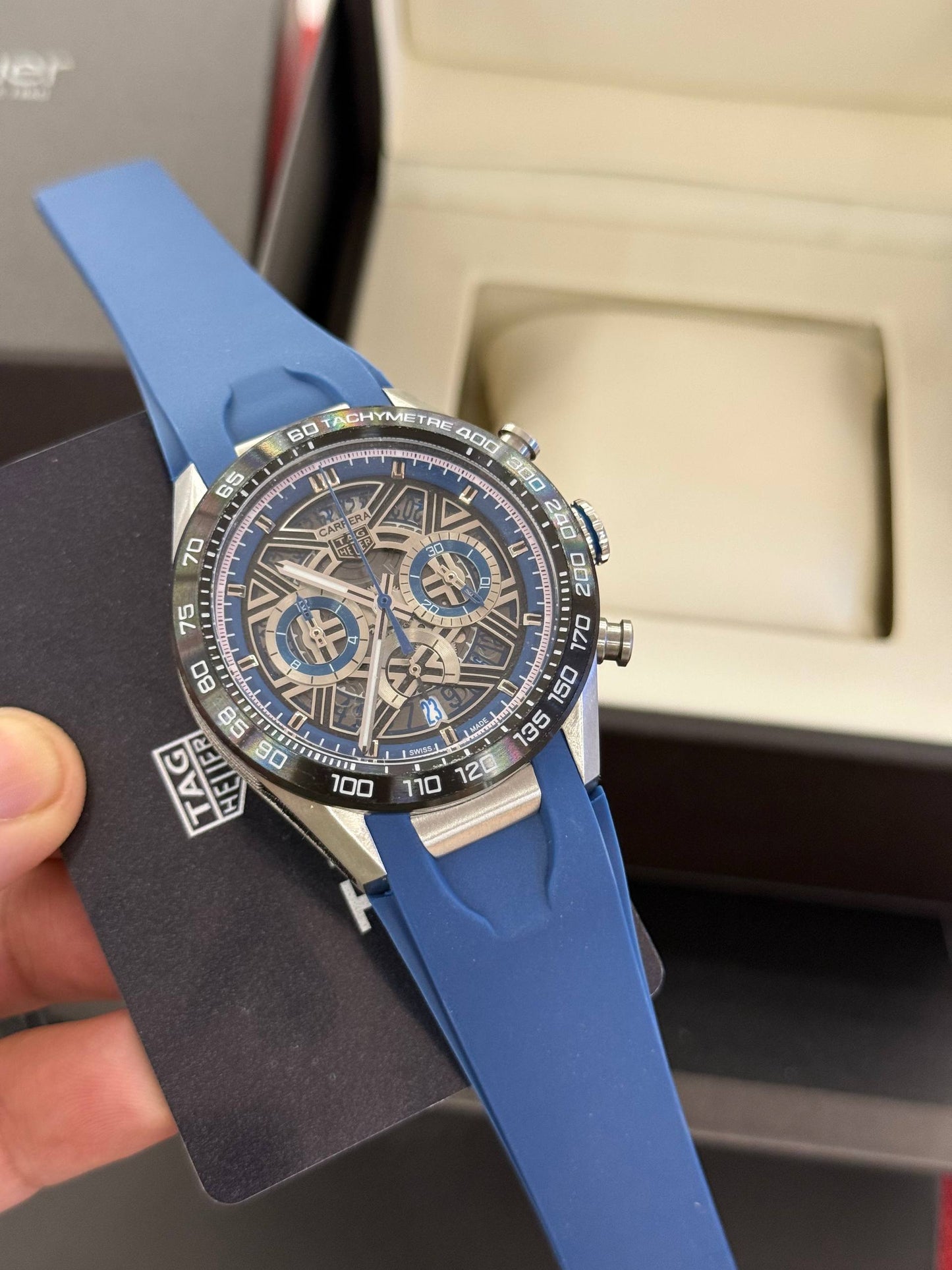 Montre Tag Heuer A Bracelet Caoutchouc