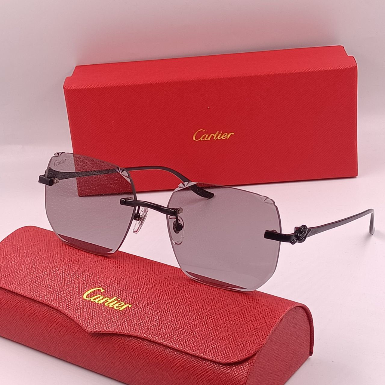 Lunette Solaire Cartier avec Boite CR4584