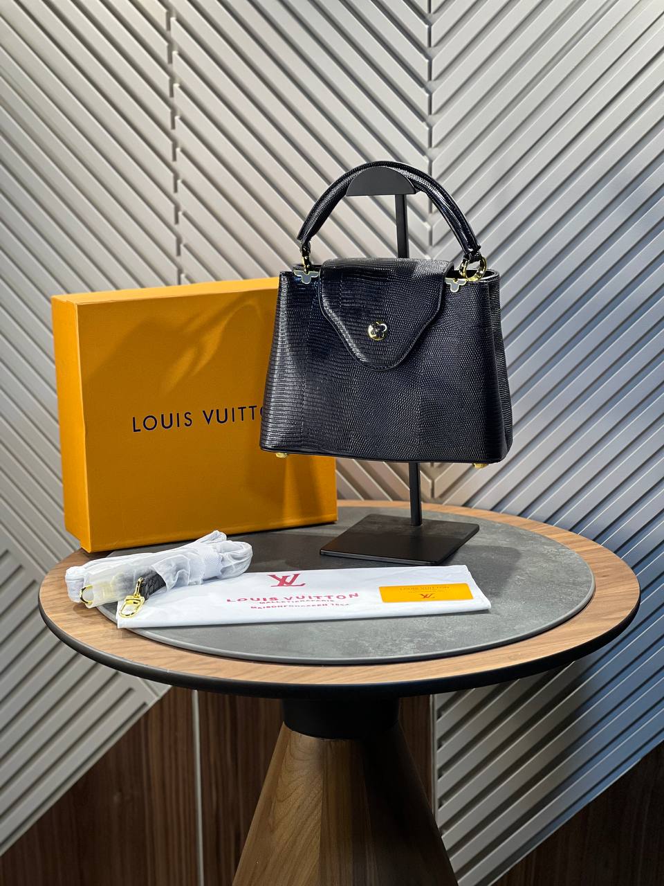 Mini Sac Louis Vuitton Cappucine