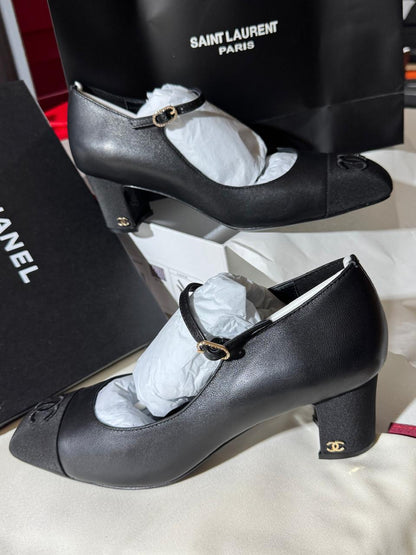 Escarpins Chanel en Vrai Cuir