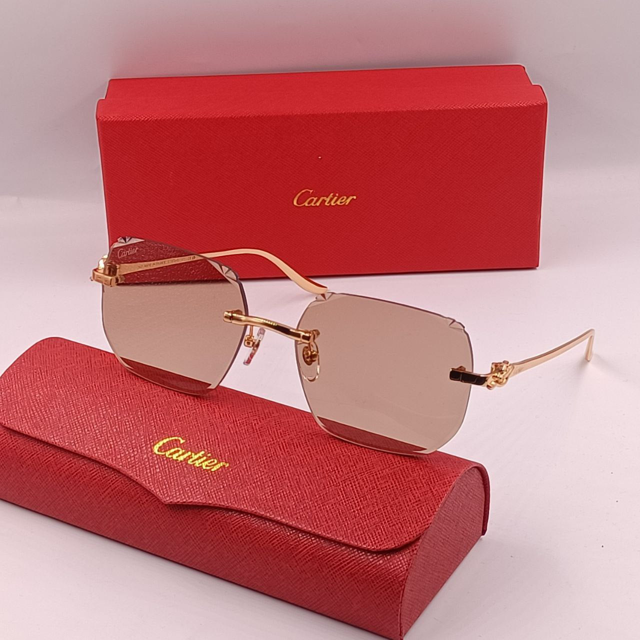 Lunette Solaire Cartier avec Boite CR4584