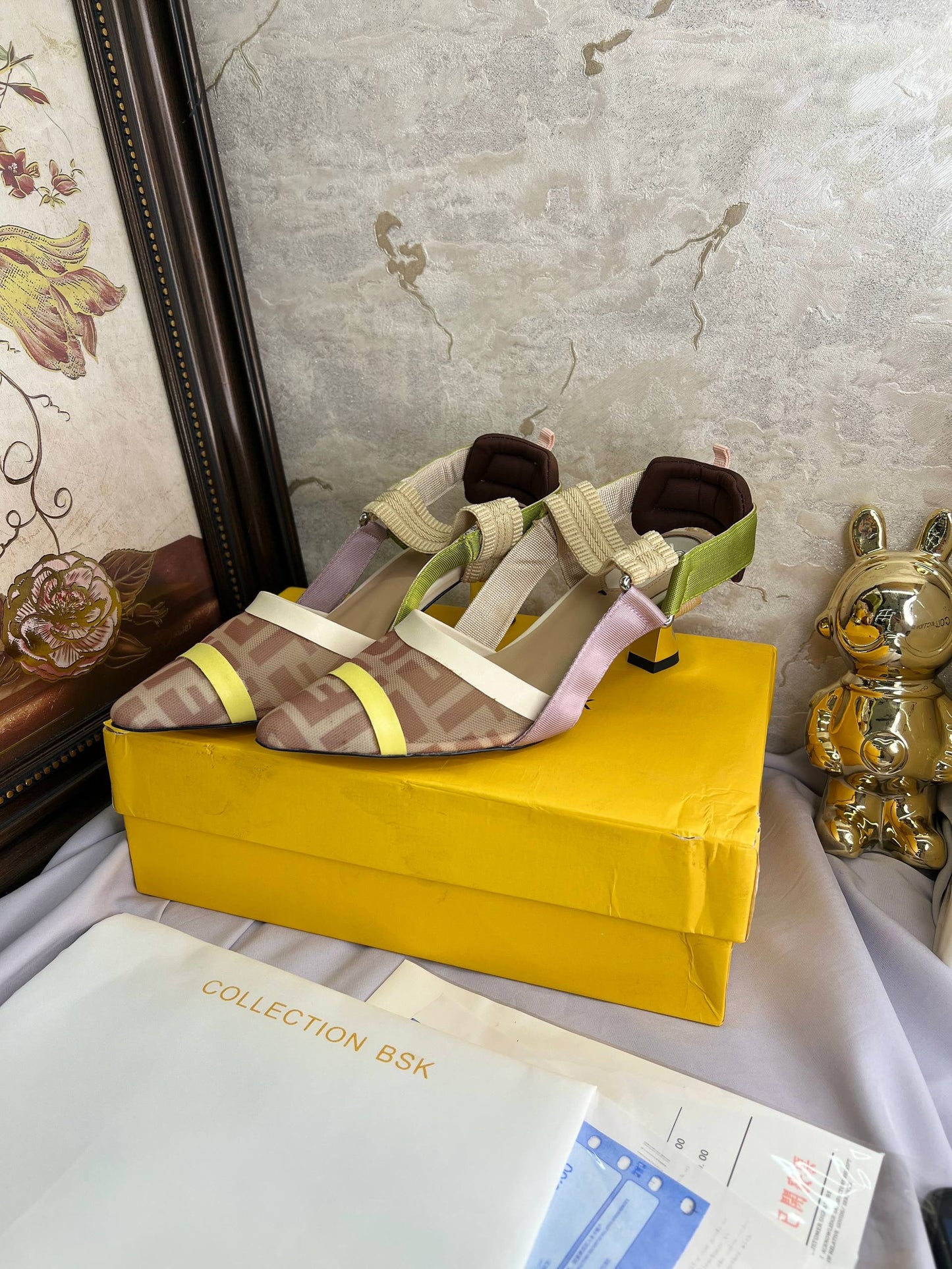 Sandale De Luxe Fendi en Couleurs