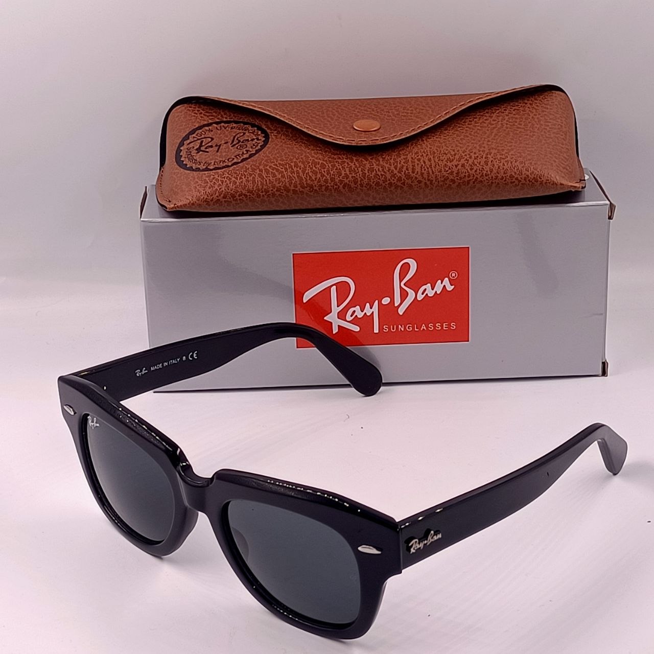 Lunette Solaire Ray Ban RB2132