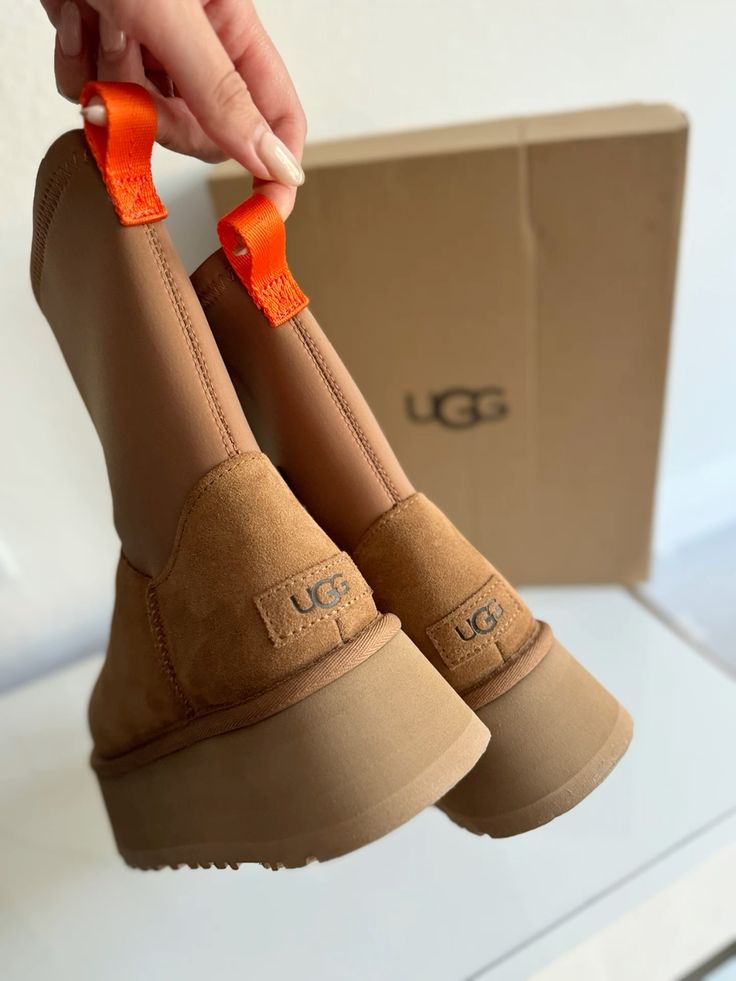 Botte UGG High pour Femme