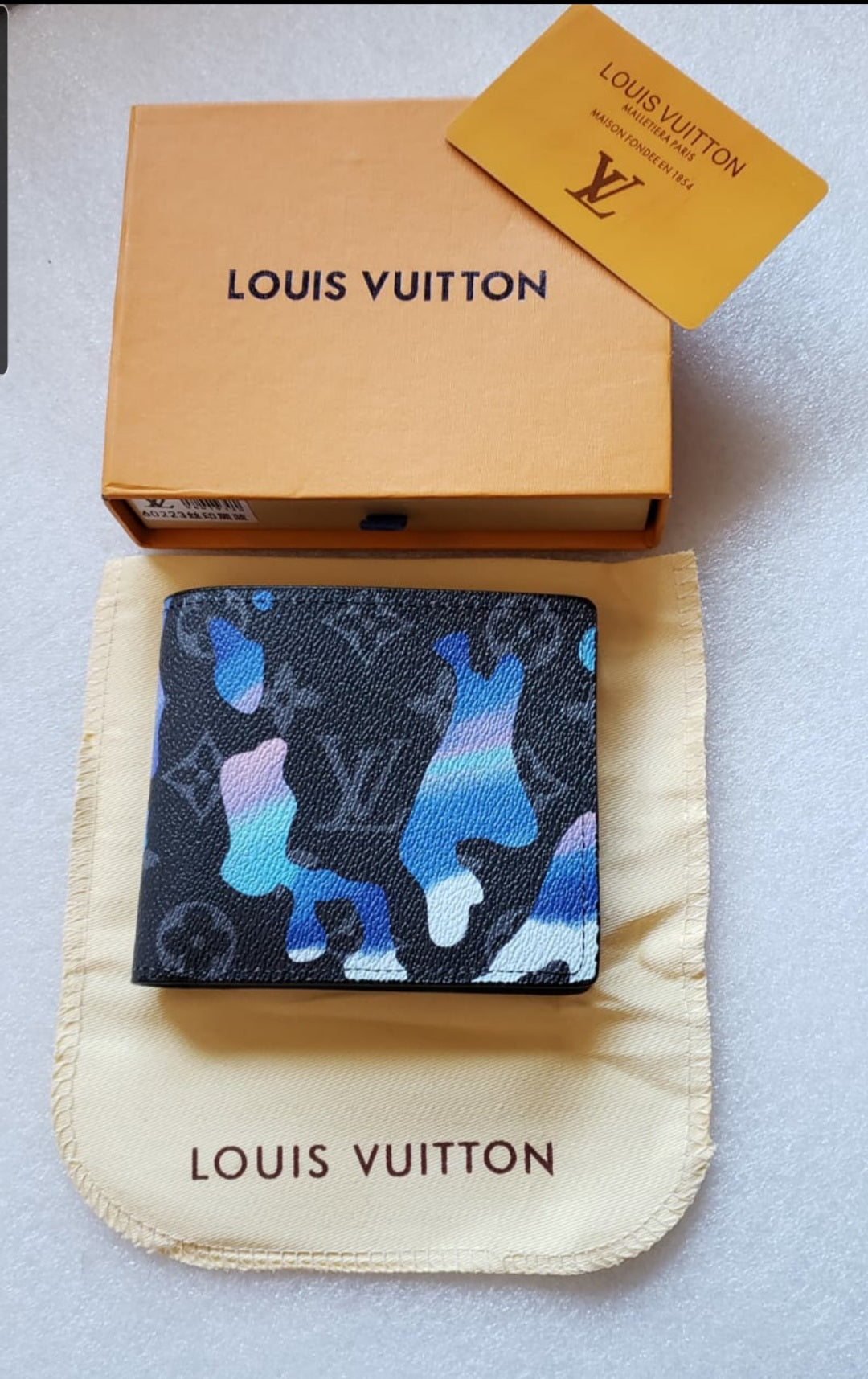 Porte feuille Louis Vuitton Avec boite