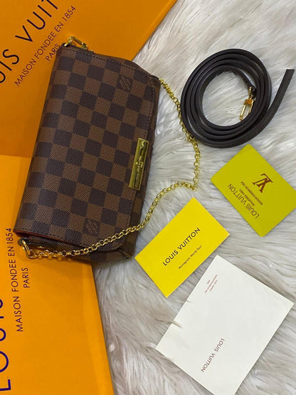 Sac Pochette Louis Vuitton à Bandoulière
