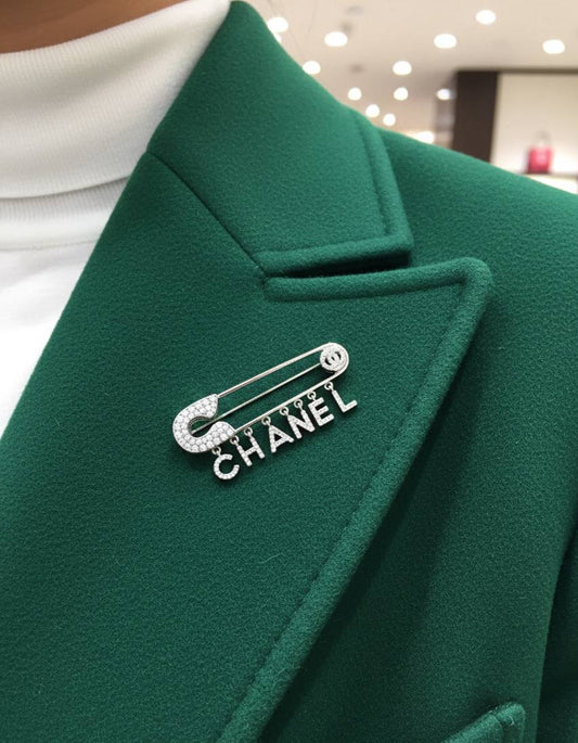 Broche Chanel en Acier Inoxydable