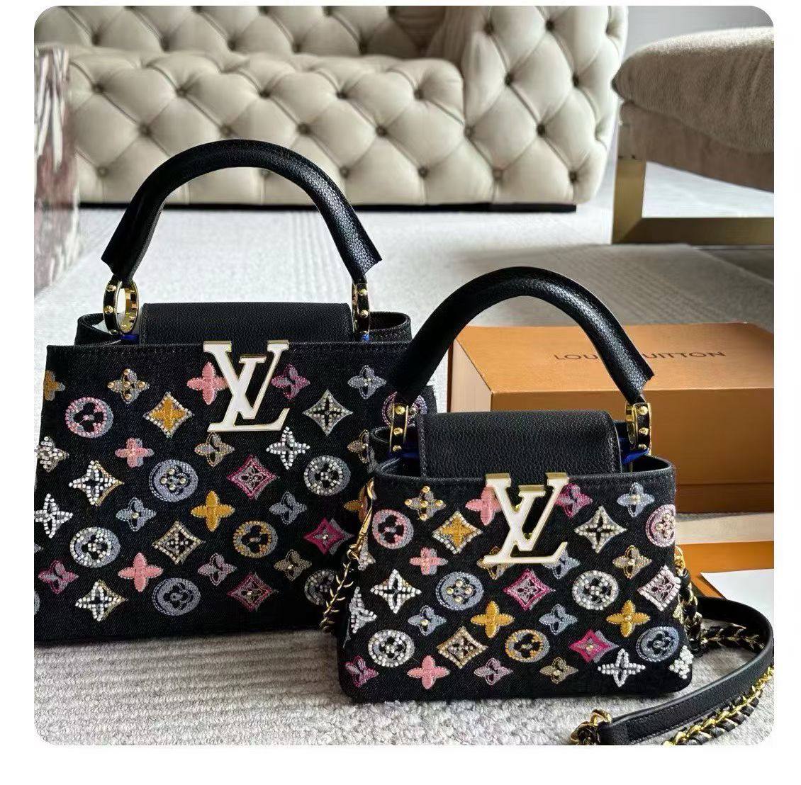 Sac Louis Vuitton Capucines Édition Monogram Bijoux