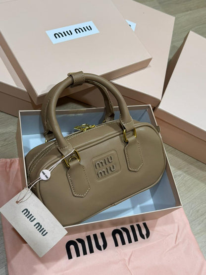 Sac Chic Miu Miu MM9870