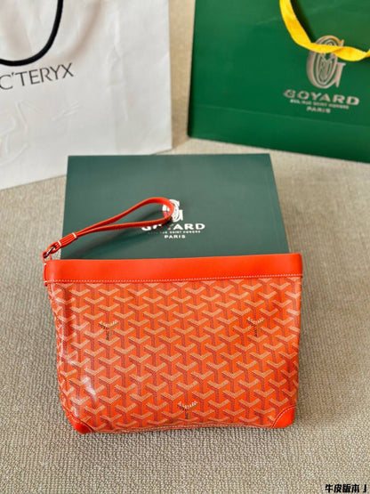 Pochette Goyard Teryx en Couleurs