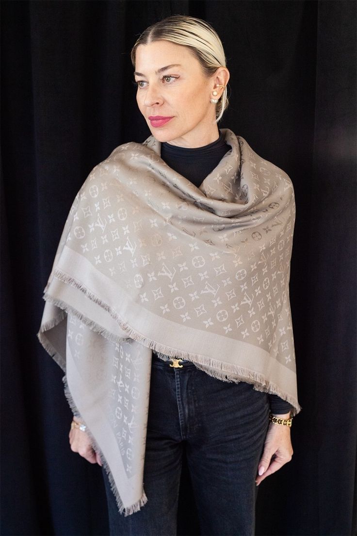 Foulard Chic Louis Vuitton