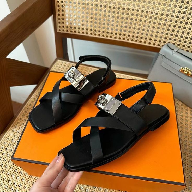 Sandale Chic Hermès