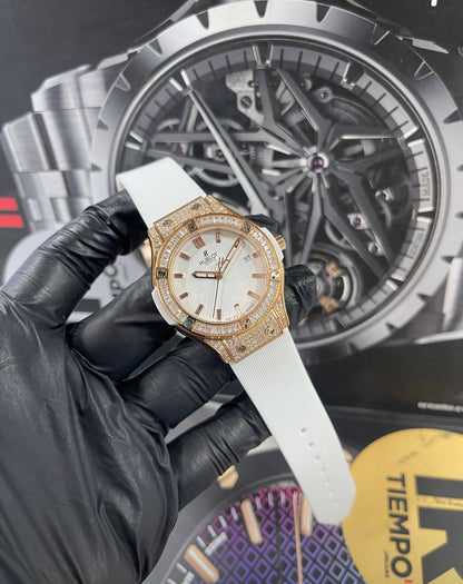 Montre Hublot de luxe pour Femme